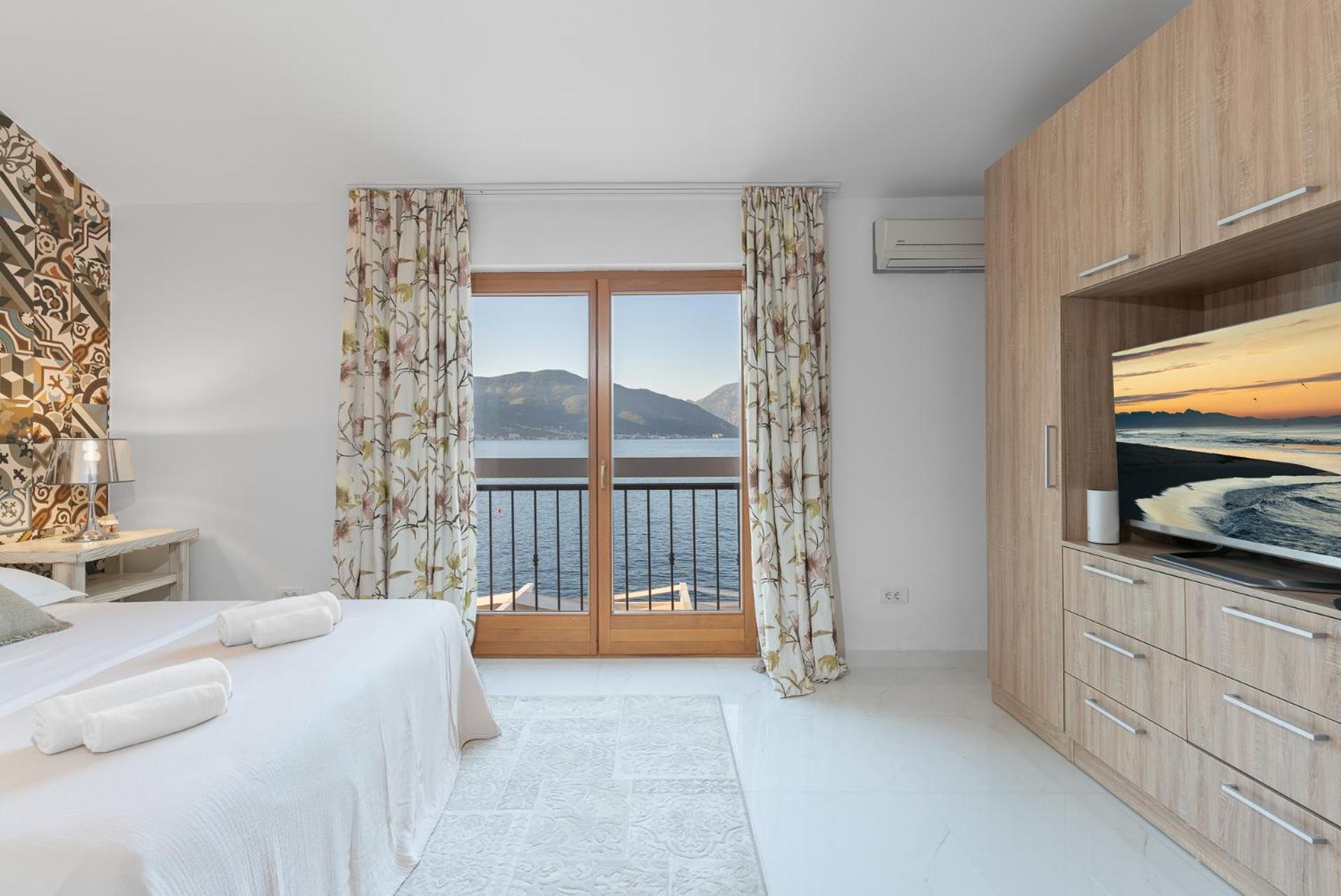 Villas Plitka Тиват Экстерьер фото
