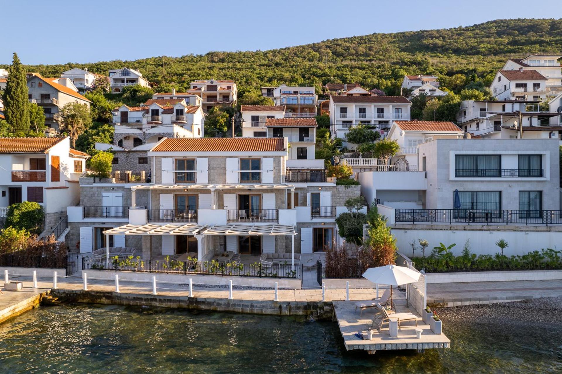 Villas Plitka Тиват Экстерьер фото
