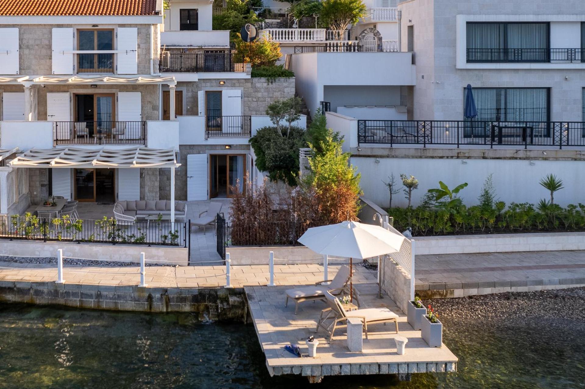 Villas Plitka Тиват Экстерьер фото